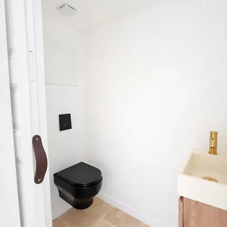 Maison Majorine - L Atelier - Charme Et Piscine Pres D'avignon * Domazan